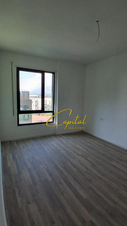 Apartament me qira 2+1+2 5 maji 50.000 leke