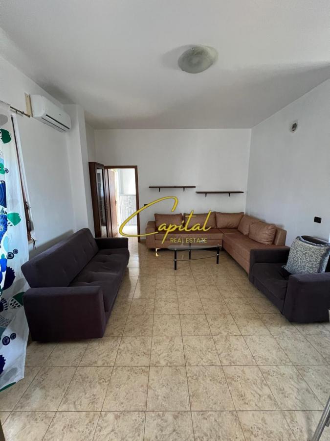 Apartament me qira 2+1+2 sauk 50.000 leke