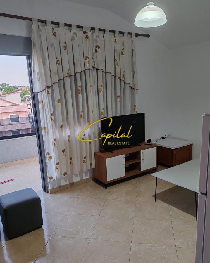 Apartament me qira 2+1 5 maji 50.000 leke