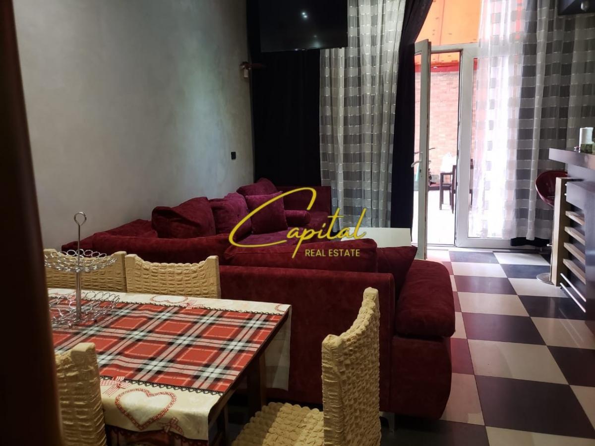 Apartament me qira 1+1 rruga jordan misja 35.000 leke