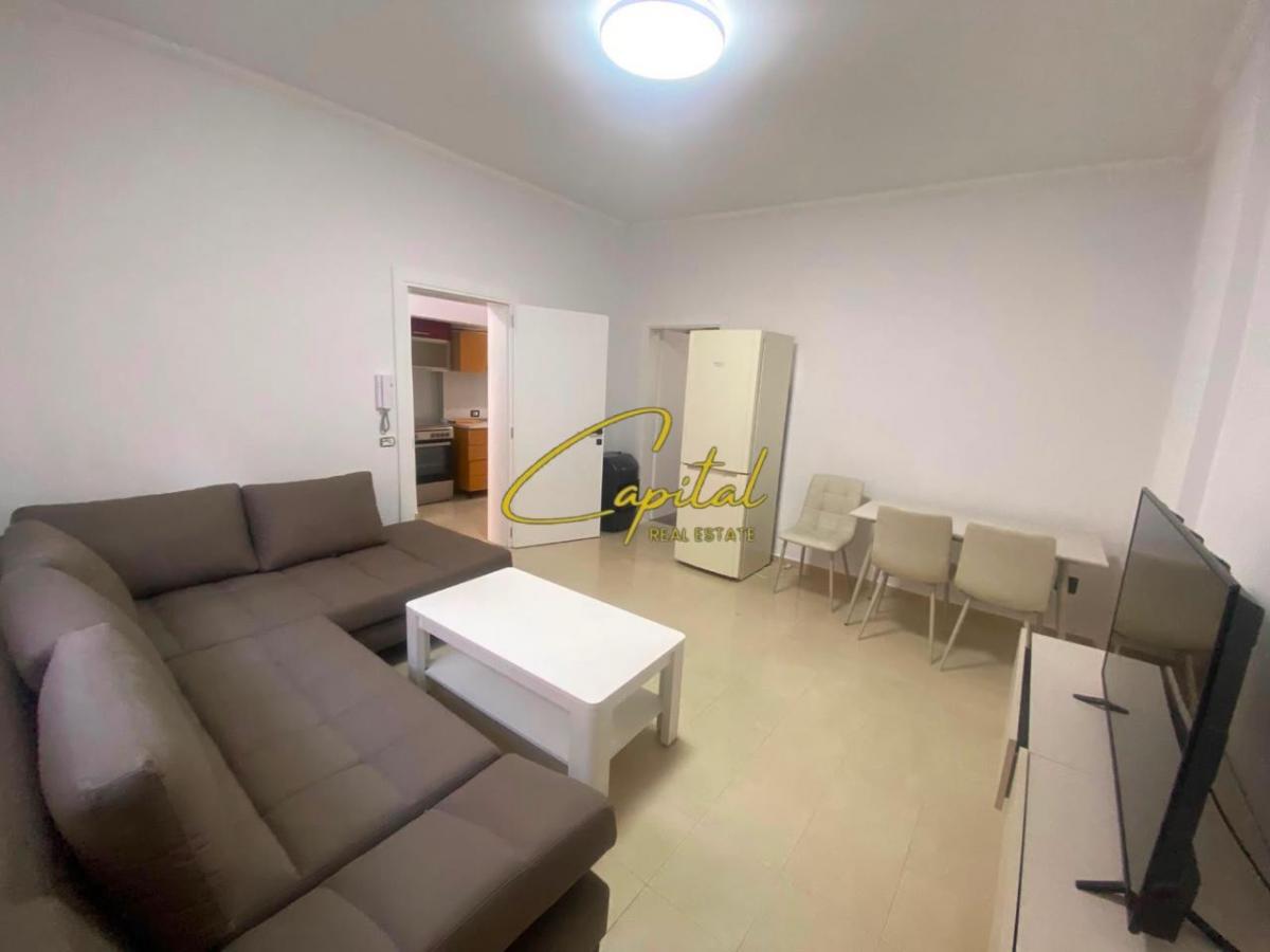 Apartament me qira 1+1 varri i bamit 45.000 leke