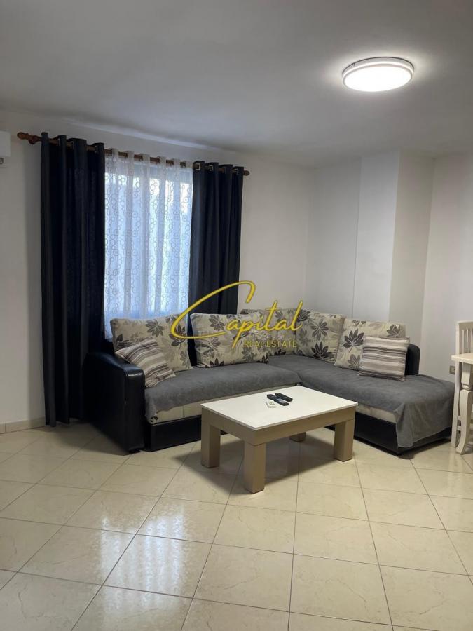 Apartament me qira 2+1 selite 45.000 leke