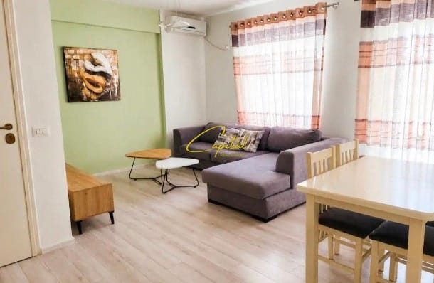 Apartament me qira 2+1+2 kopshti zoologjik 700 euro