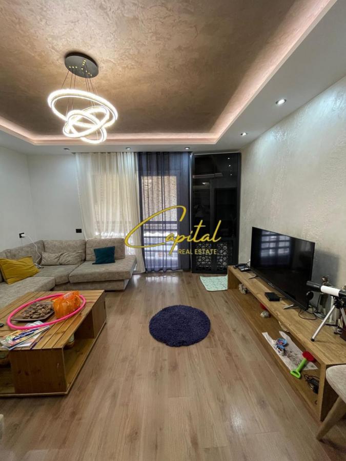 Apartament me qira 2+1 kompleksi kika 2 90.000 leke
