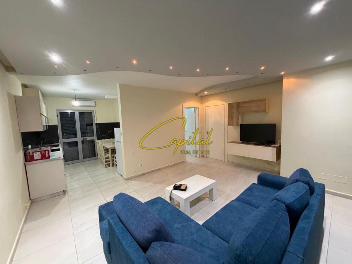 Apartament me qira 2+1+2 fresku 40.000 leke