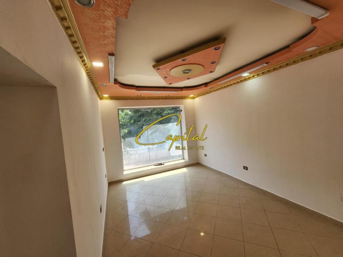 Shitet ambient biznesi 69 m2 rruga e durresit 20.000.000 leke