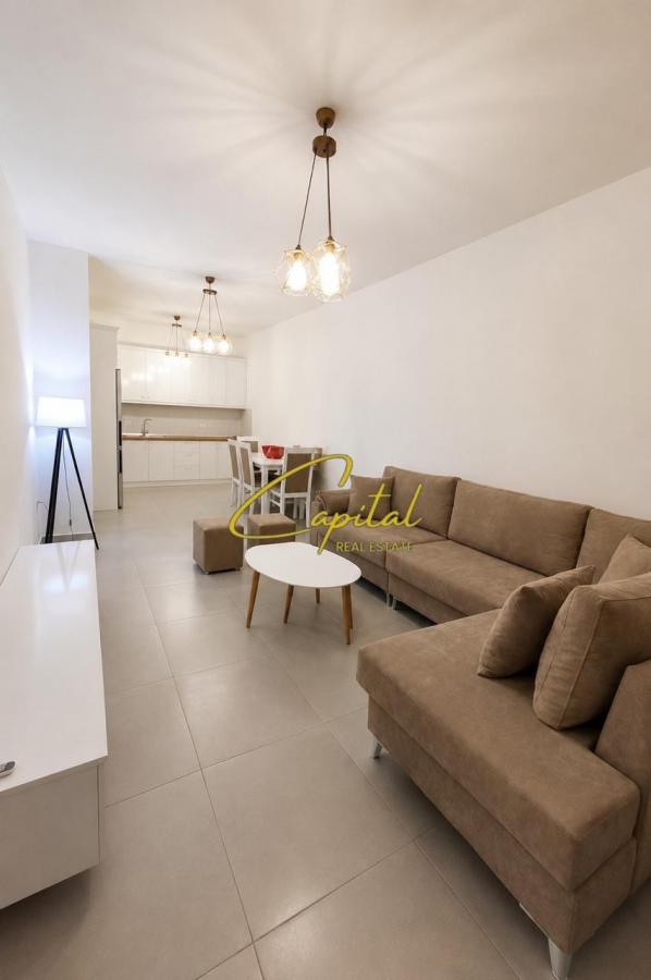 Apartament me qira 1+1 astir 50.000 leke