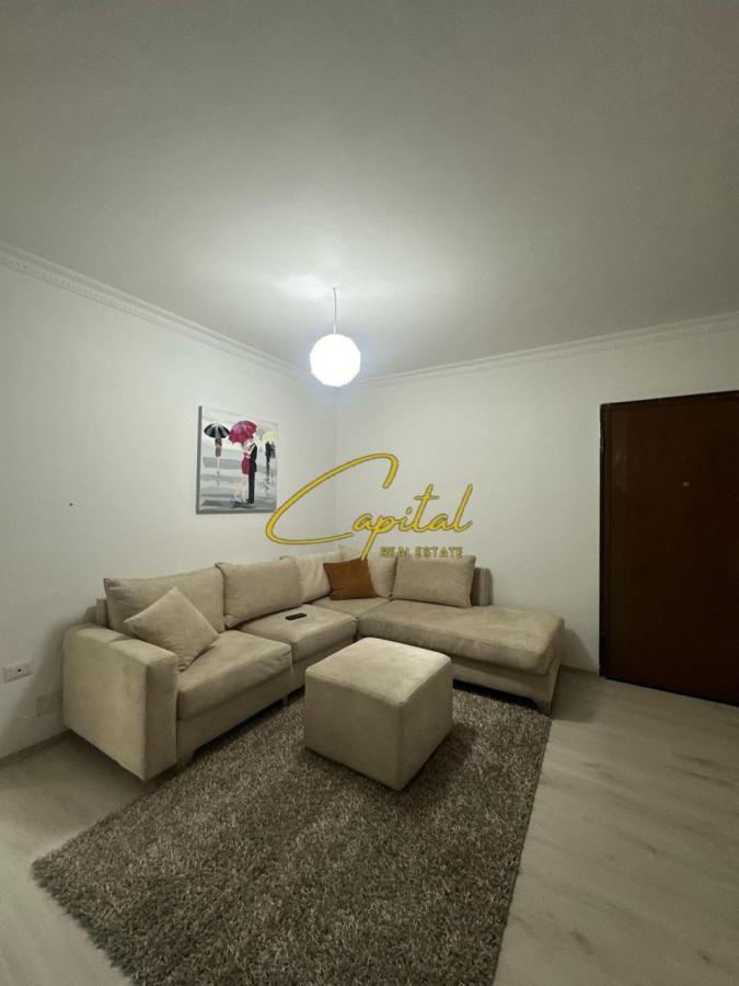 Apartament me qira 1+1 kopshti botanik 45.000 leke