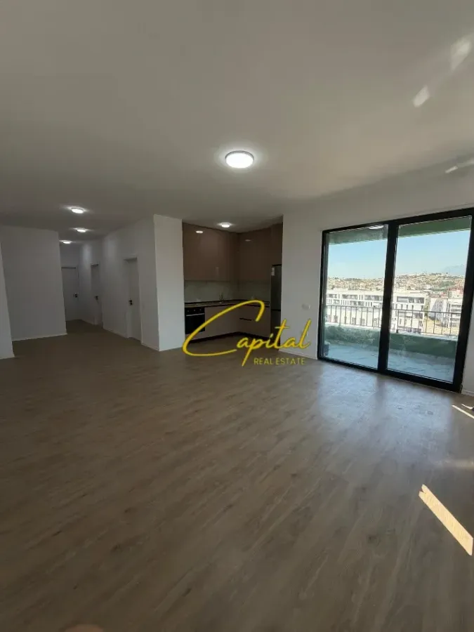 Apartament me qira 3+1+2 5 maji 60.000 leke