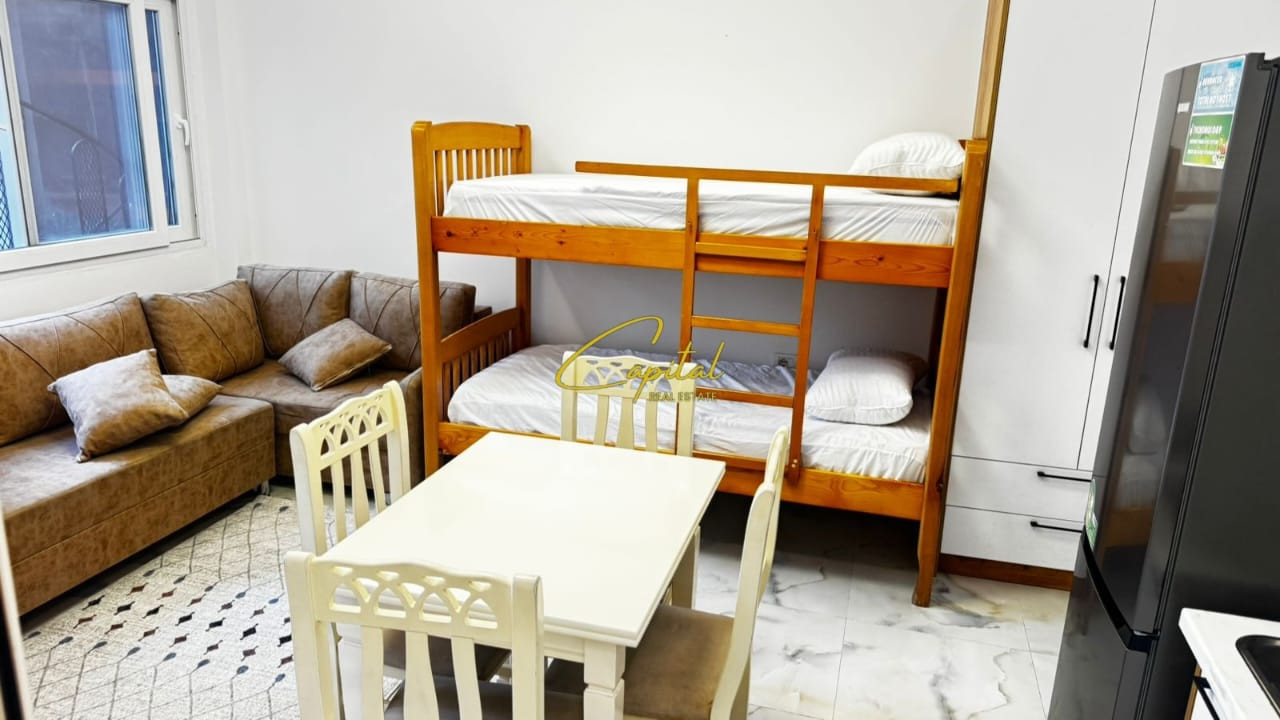 Garsoniere me qira 40 m2 5 maji 40.000 leke
