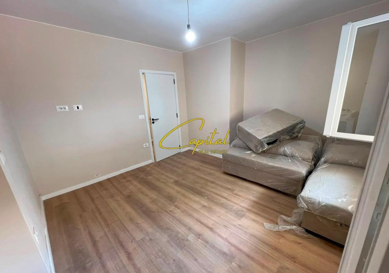 Apartament me qira 1+1 shkolla e baletit 60.000 leke