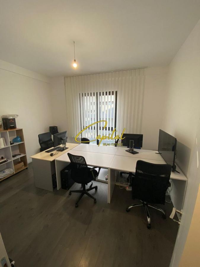 Ambient biznesi me qira 133 m2 kompleksi square 21 95.000 leke