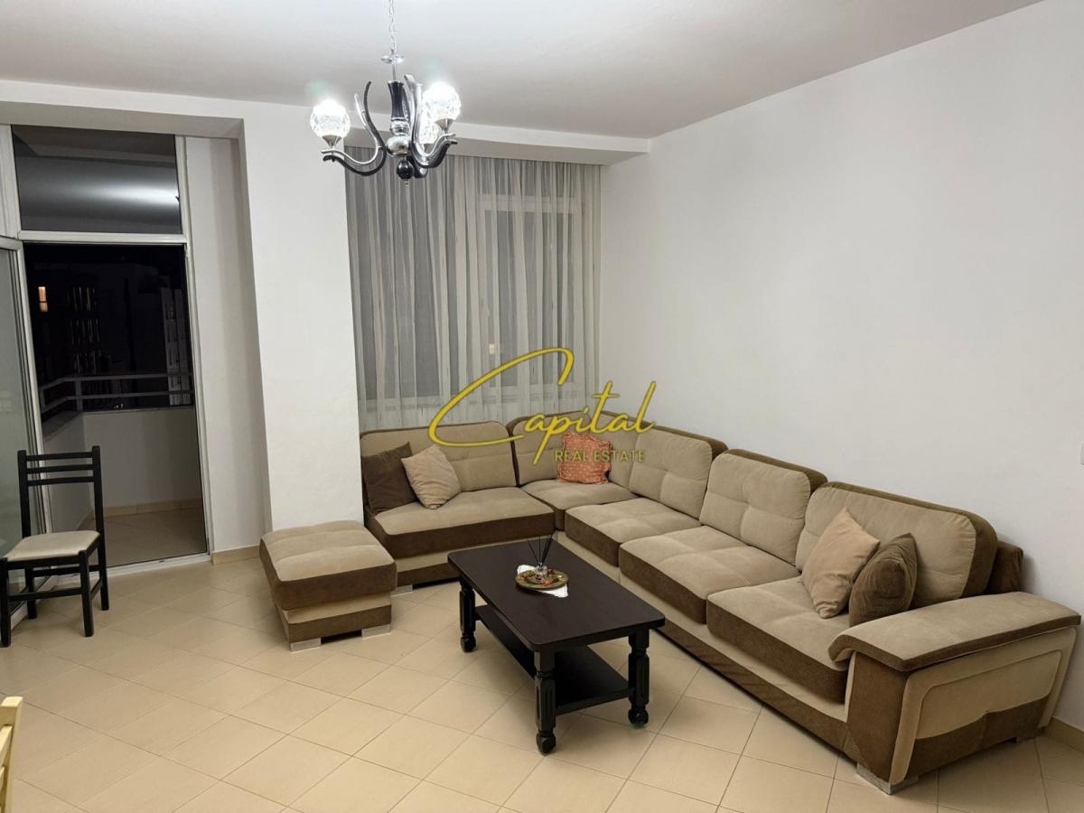 Apartament me qira 2+1 rruga jordan misja 60.000 leke