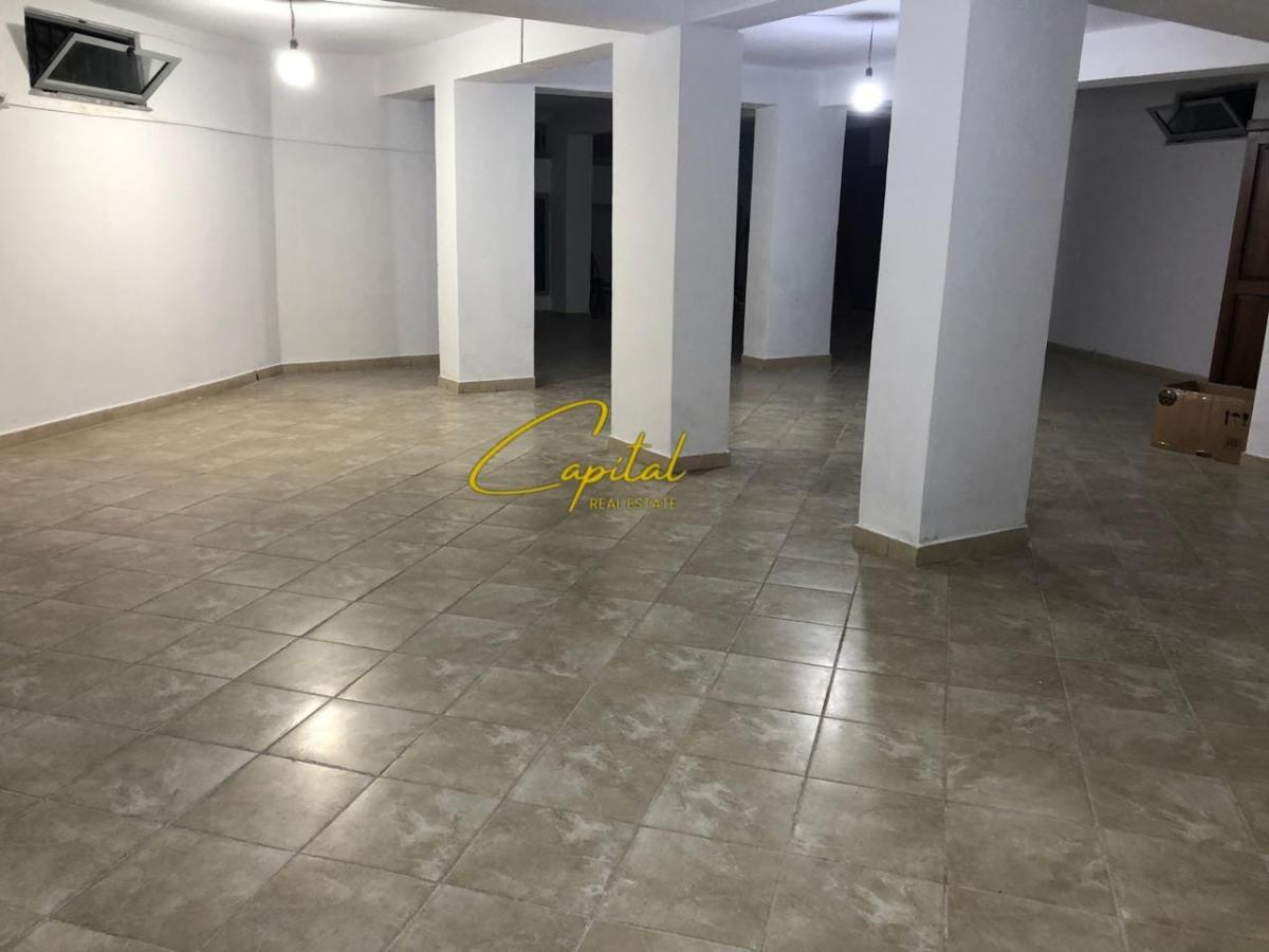 Shitet ambient biznesi 130 m2 mozaiku i tiranes 200.000 euro