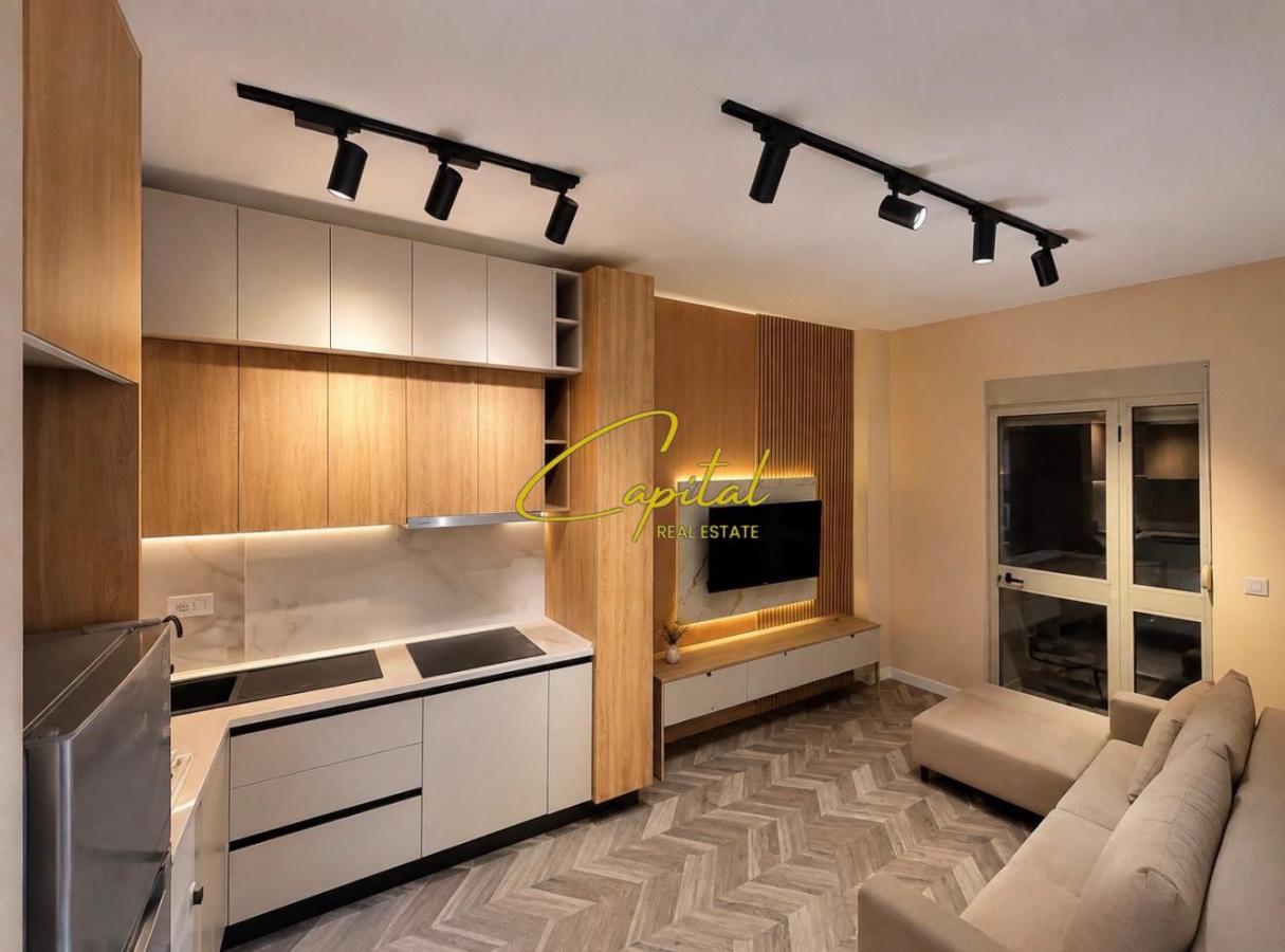 Apartament me qira 1_1 komuna e parisit 65.000 leke
