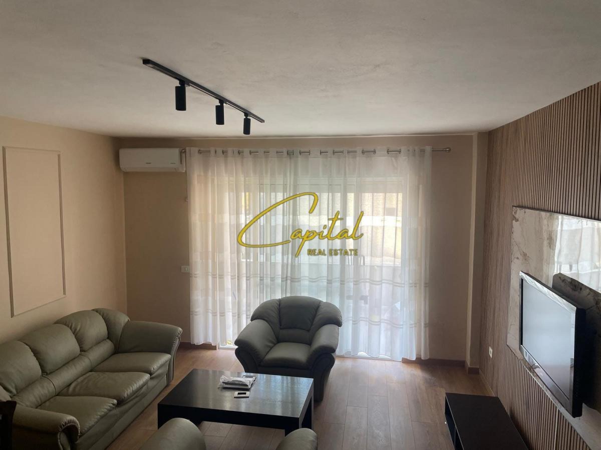 Apartament me qira 1+1 liqeni i thate 600 euro