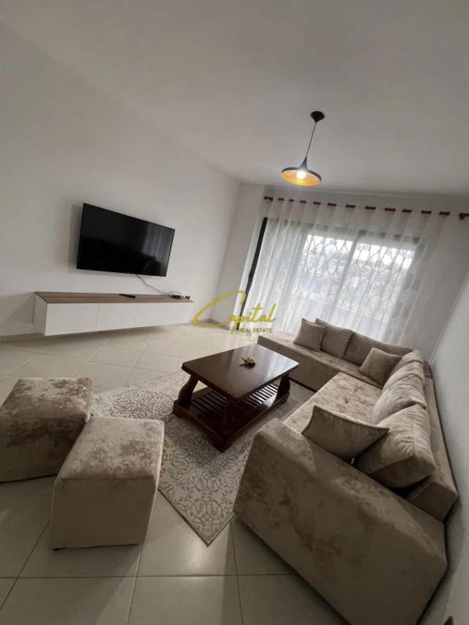 Apartament me qira 2+1+2 astir 600 euro