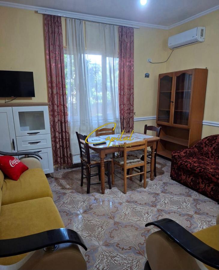 Apartament me qira 2+1 komuna e parisit 65.000 leke