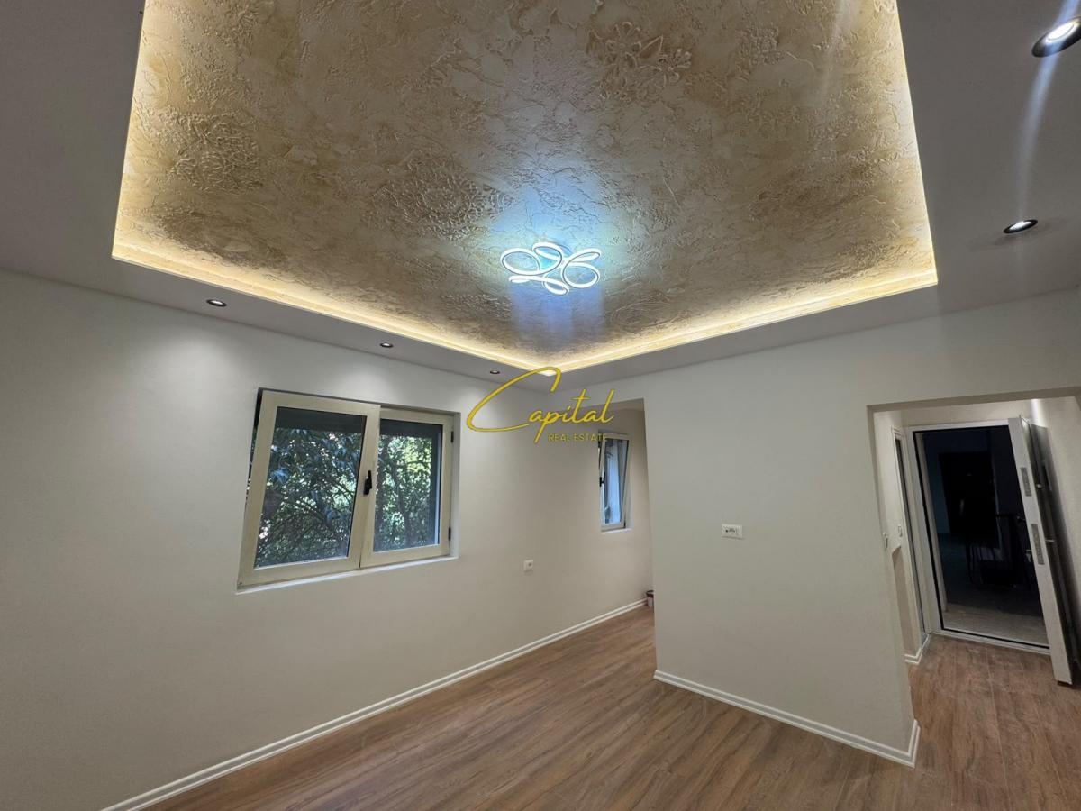 Shitet apartament 1+1 mine peza 140.000 euro