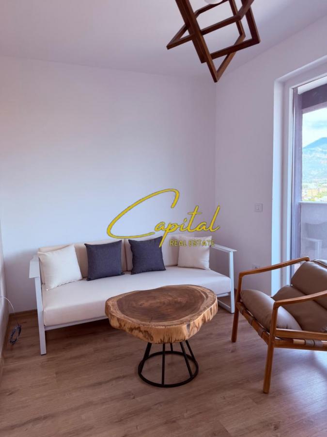 Apartament em qira 1+1 shkolla e bashkuar 55.000 leke
