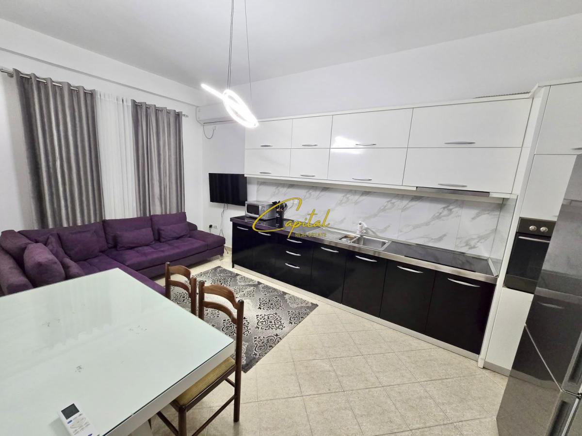 Apartament me qira 2+1 yzberisht 50.000 leke