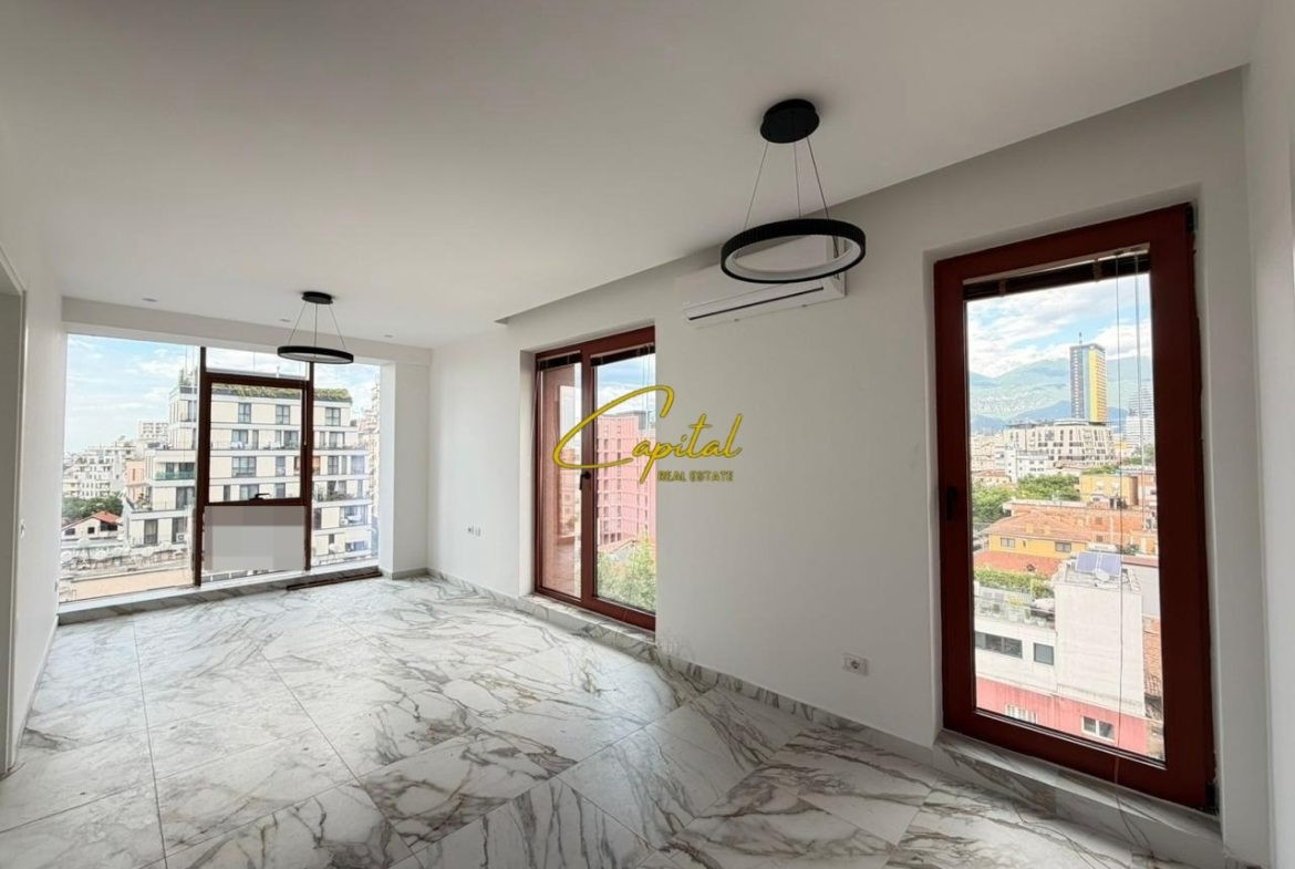 Ambient biznesi me qira 70 m2 rruga e kavajes 85.000 leke