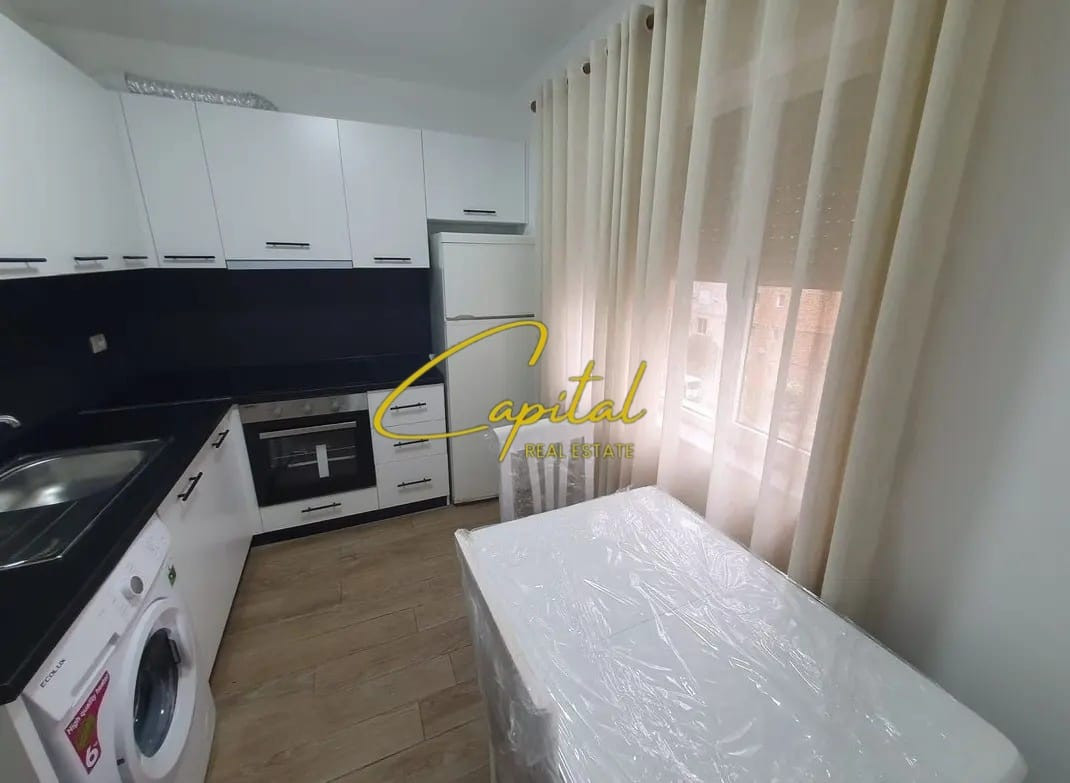 Apartament me qira 1+1 zogu i zi 48.000 leke