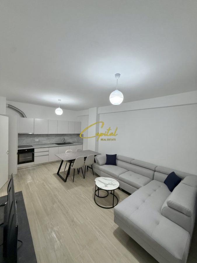 Apartament me qira 1 astir 60.000 leke
