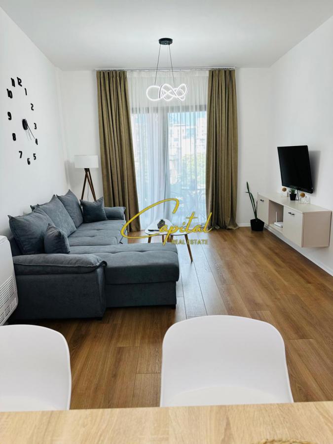 Apartament me qira 1+1 qender 90.000 leke