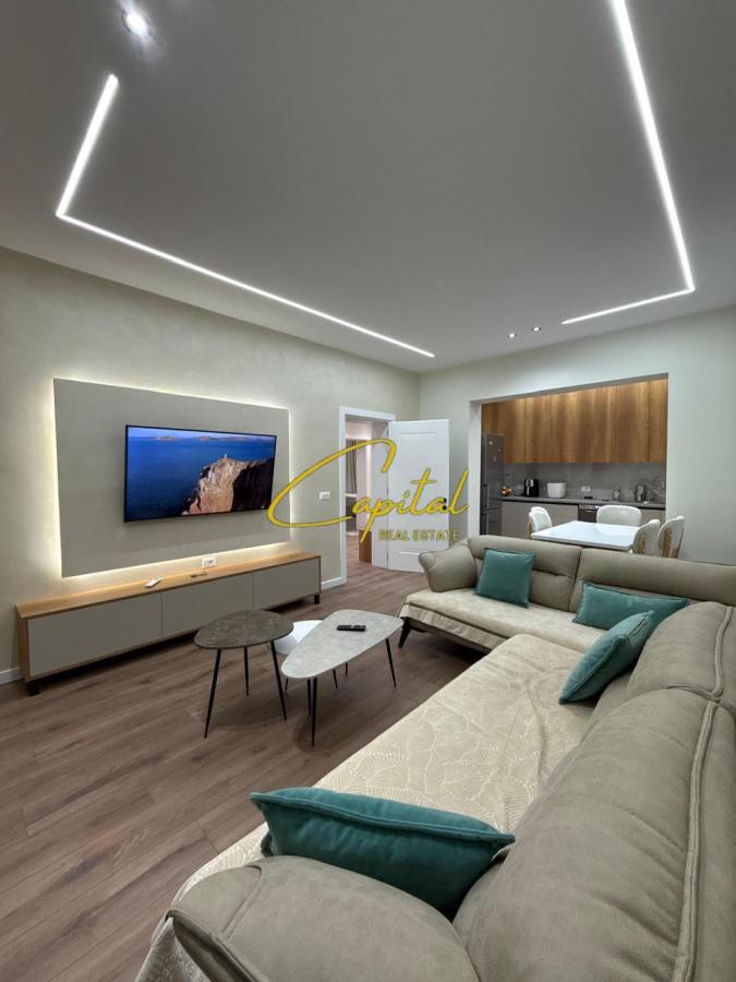 Apartament me qira 2+1+2 materniteti i ri 1.100 euro