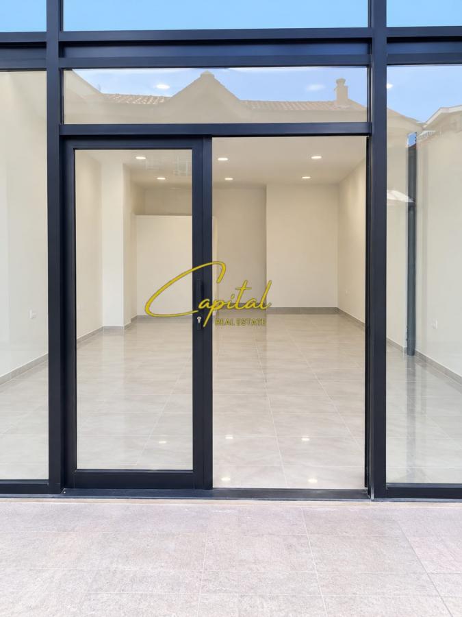 Ambient biznesi me qira 45 m2 xhamlliku 43.000 leke
