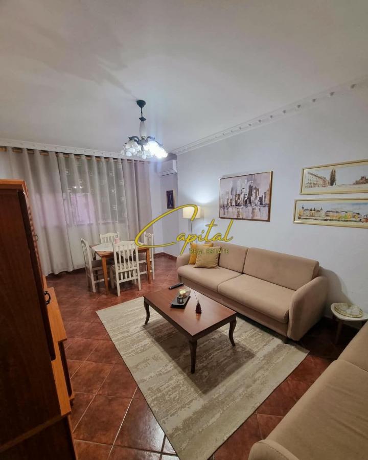 Apartament me qira 2+1 komuna e parisit 65.000 leke
