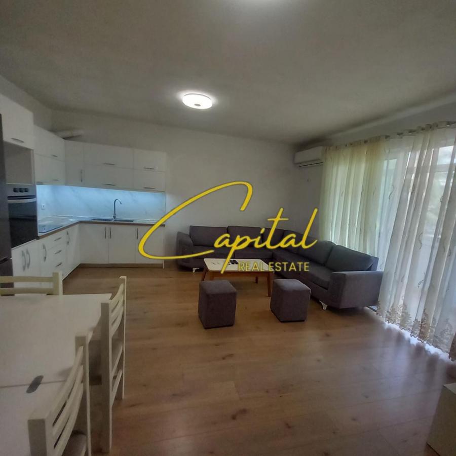 Apartament me qira 2+1+2 yzberisht 55.000 leke