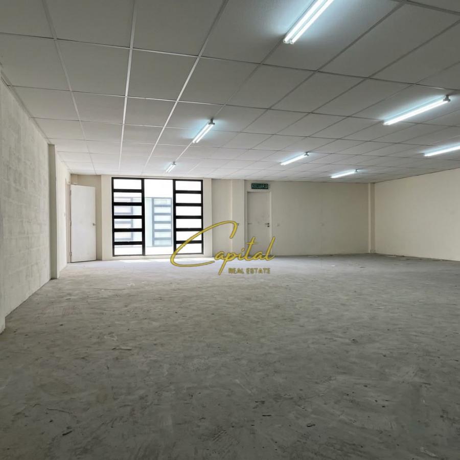 Dyqan me qira 100 m2 rruga mine peza 150.000 leke
