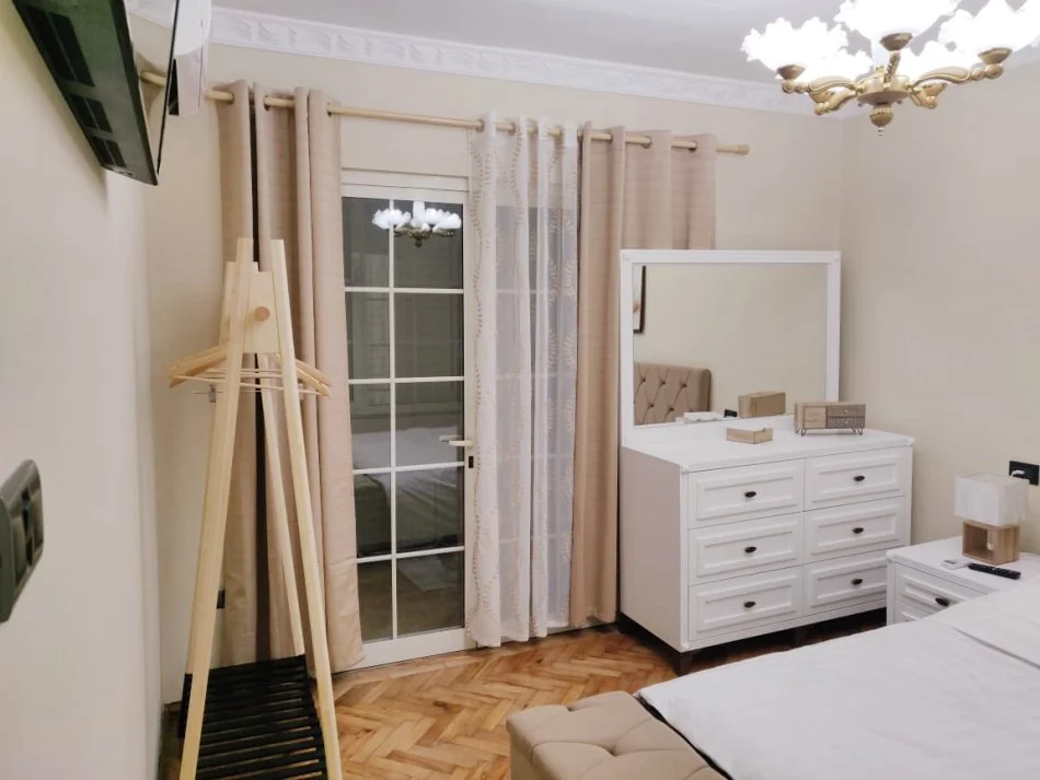 Apartament 2+1 me qera ,Rruga Fortuzit