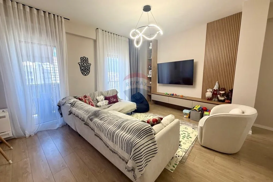 Apartament modern ne shitje tek Bulevardi i Ri! (349'000 Euro)