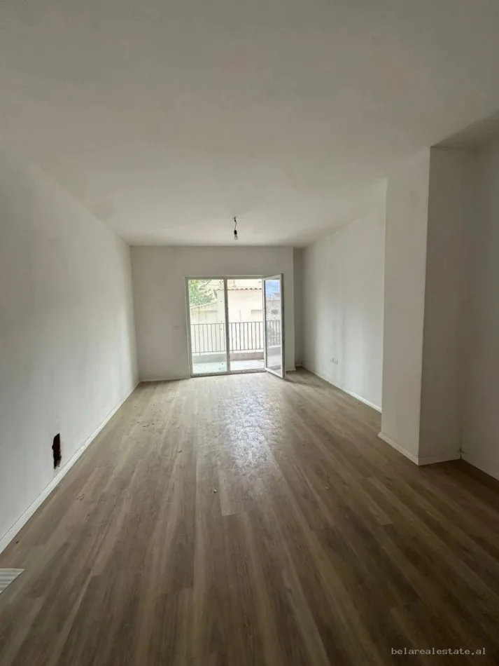 [B110620] Tirane, shitet apartament 1+1+Ballkon Kati 1, 72 m² 132.000 €