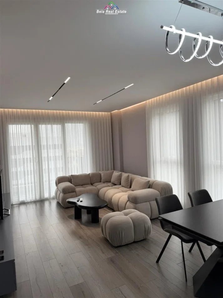 [B2201221] Tirane, jepet me qera apartament 2+1+Ballkon Kati 6, 105 m² 930 €
