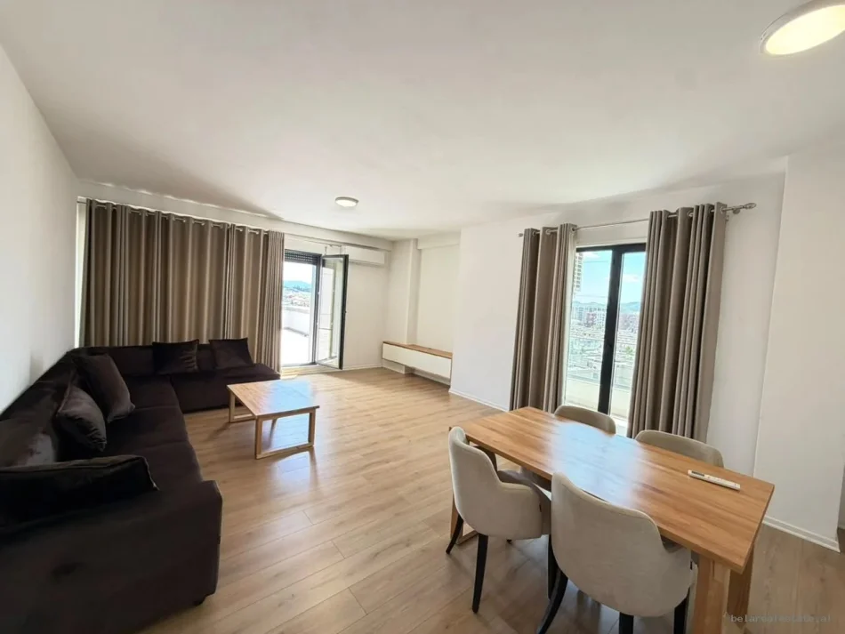 [B230123] Tirane, jepet me qera apartament 3+1+Ballkon Kati 6, 130 m² 1.000 €