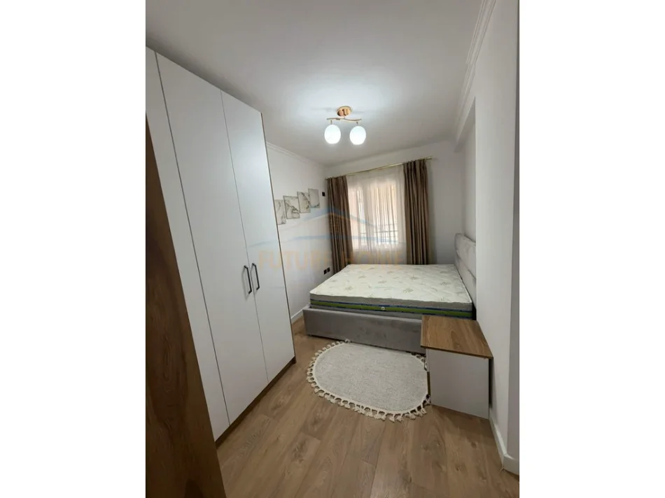 Dhermi - Palase, shitet apartament 1+1+Ballkon Kati 5, 118.000 € (Dhermi)