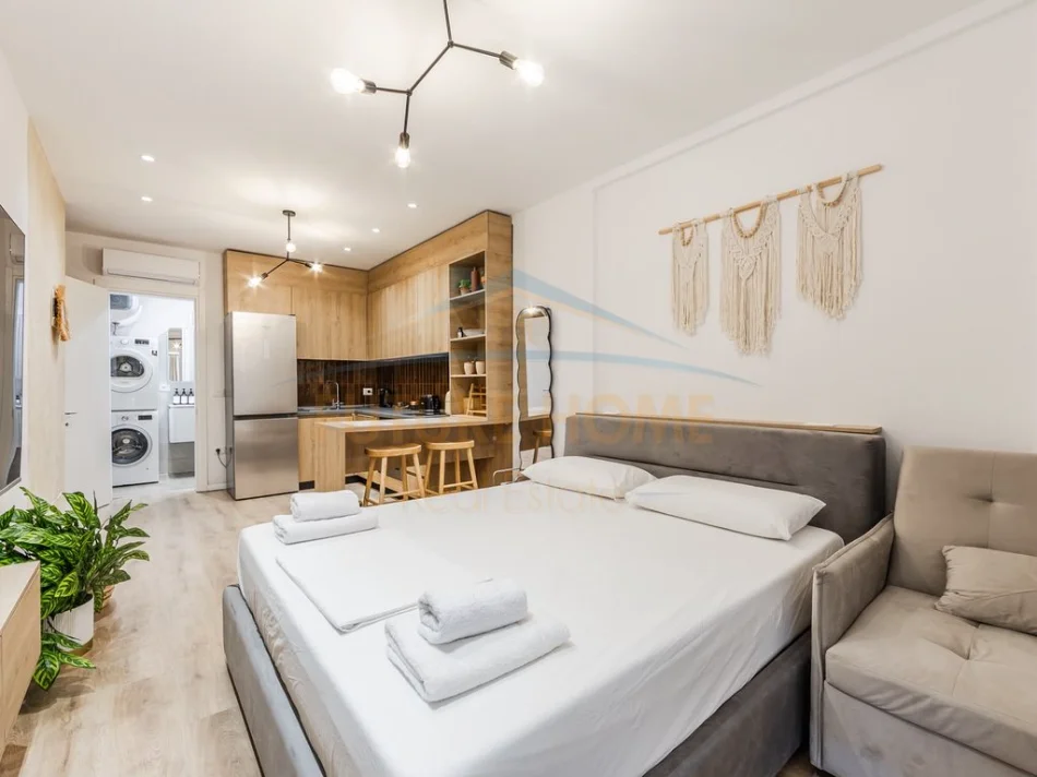 Dhermi - Palase, shitet garsonier 1+1 Kati 0, 41 m² 158.308 € (Dhermi)