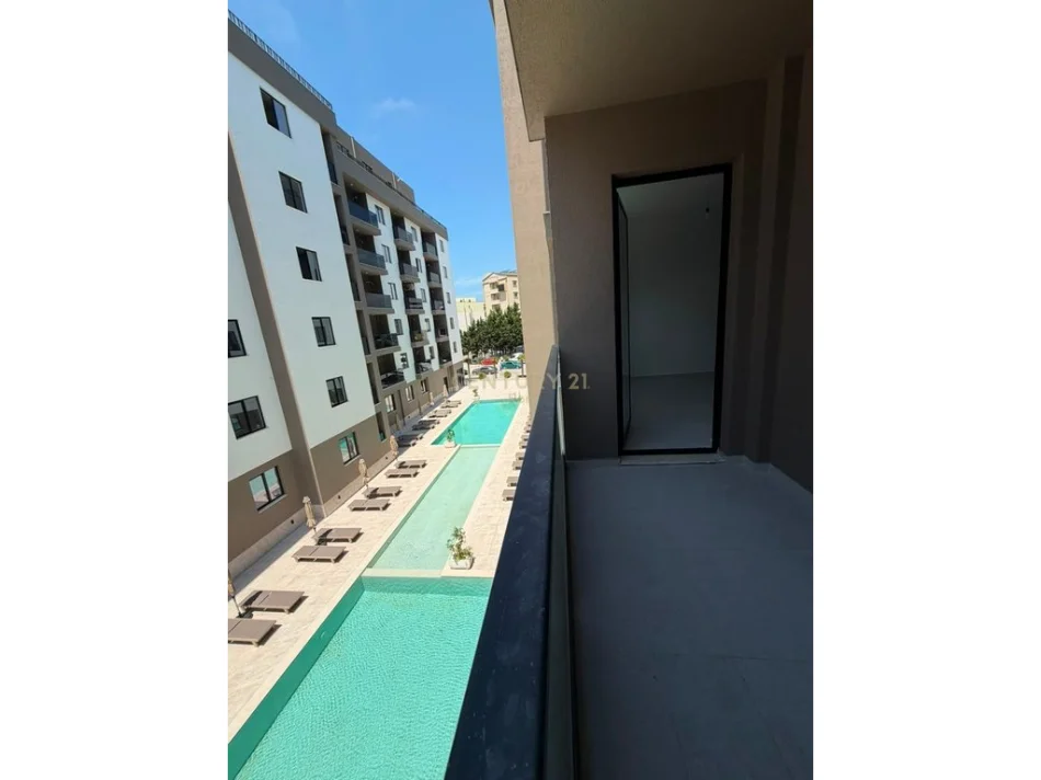 Durres, jepet me qera apartament 1+1+Aneks+Ballkon , 820 m² 3.450 €