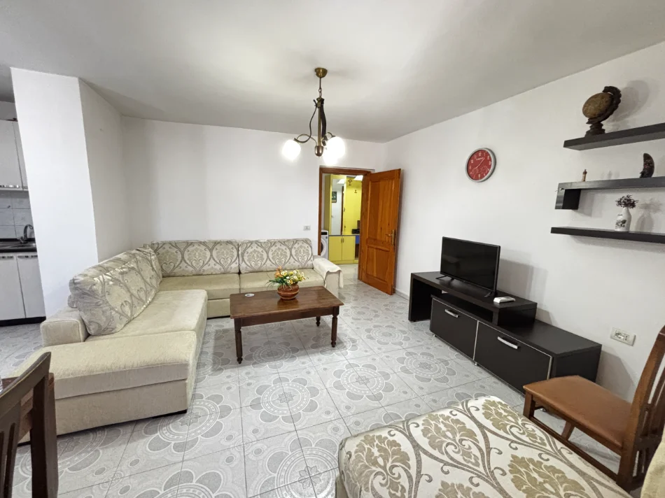Durres, shitet 1+1 , 65 m² (Spitali)