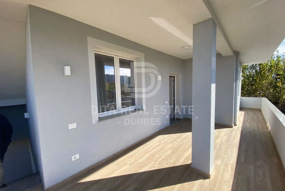 Durres, shitet Vile 3 Katshe , 290.000 € (RRUGA FOTINI DUSHKU)