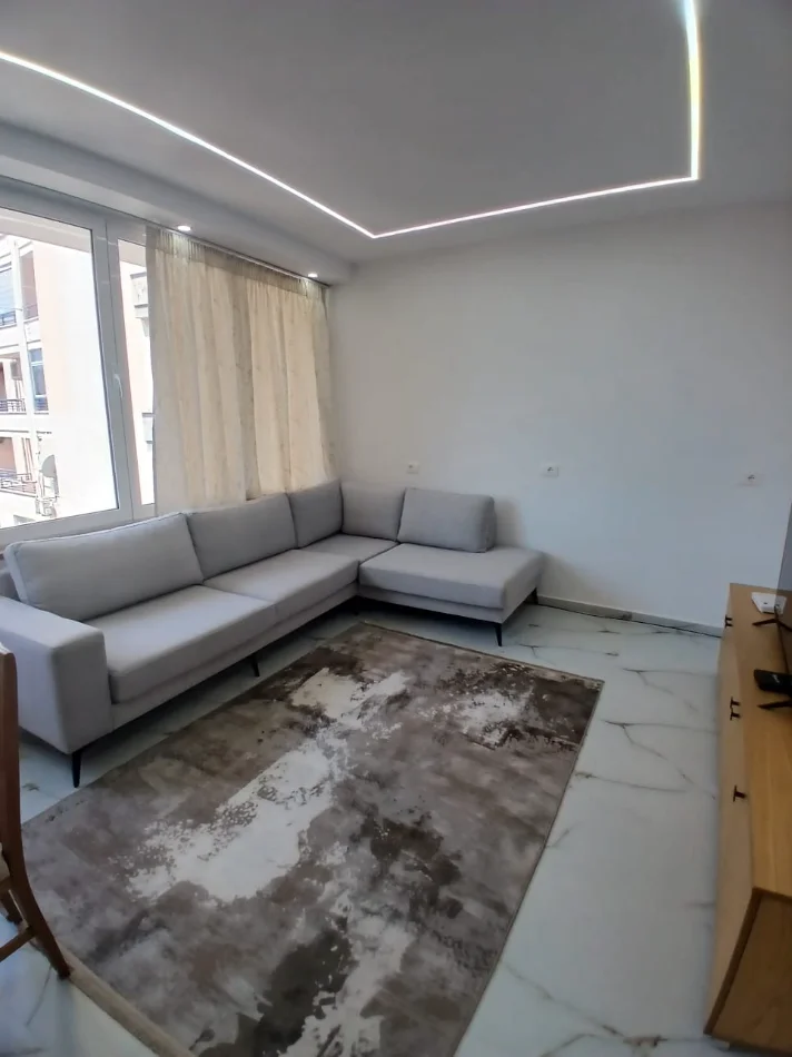 Durres, shitet apartament 1+1+Ballkon Kati 3, 40 m² 75.000 € (durres)