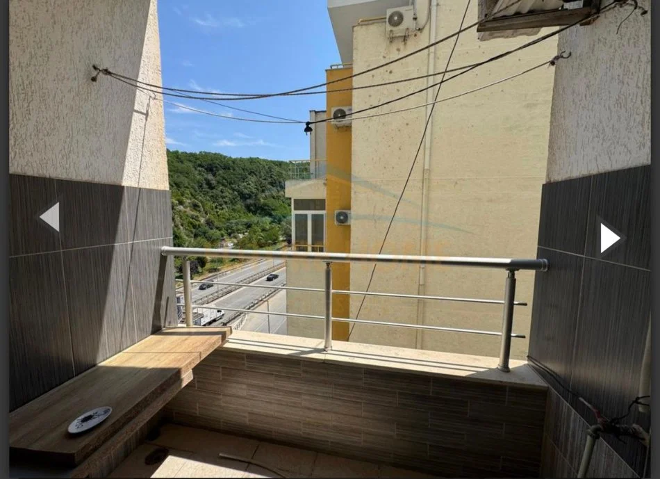 Durres, shitet apartament 1+1+Ballkon Kati 5, 57 m² 75.000 €