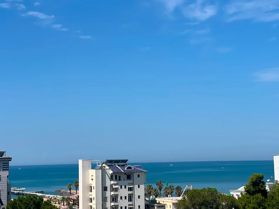 Durres, shitet apartament 1+1+Ballkon Kati 6, 70 m² 98.000 € (Rruga Brindisi)