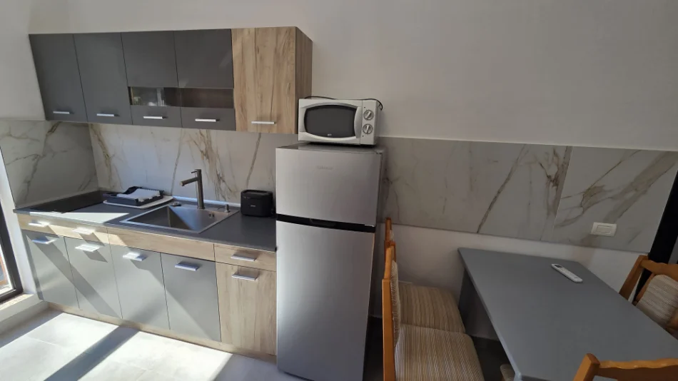 Durres, shitet apartament 1+1 Kati 4, 45 m² 81.500 € (Mali i Robit)
