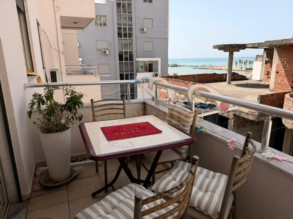 Durres, shitet apartament 1+1 Kati 5, 60 m² 104.000 € (Plazh)