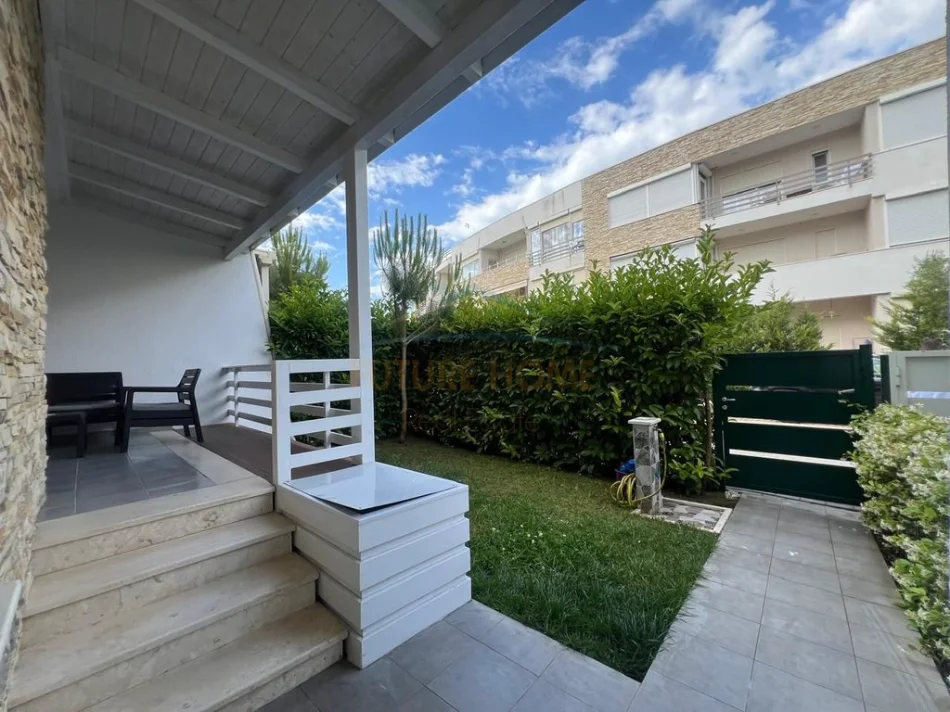 Durres, shitet apartament 2+1+Ballkon Kati 0, 71 m² 255.000 €